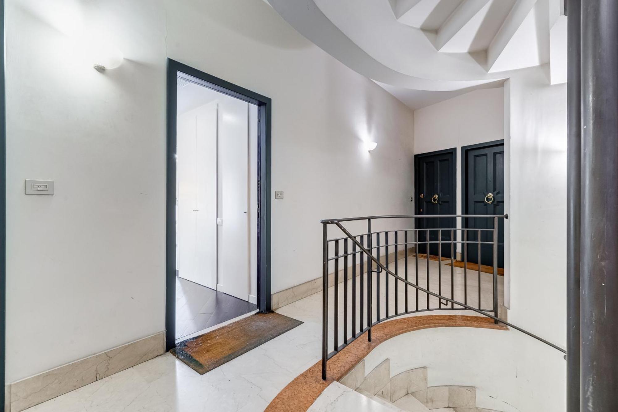 Vakantiehuis Next To Bvlgari - Romedreamhome *