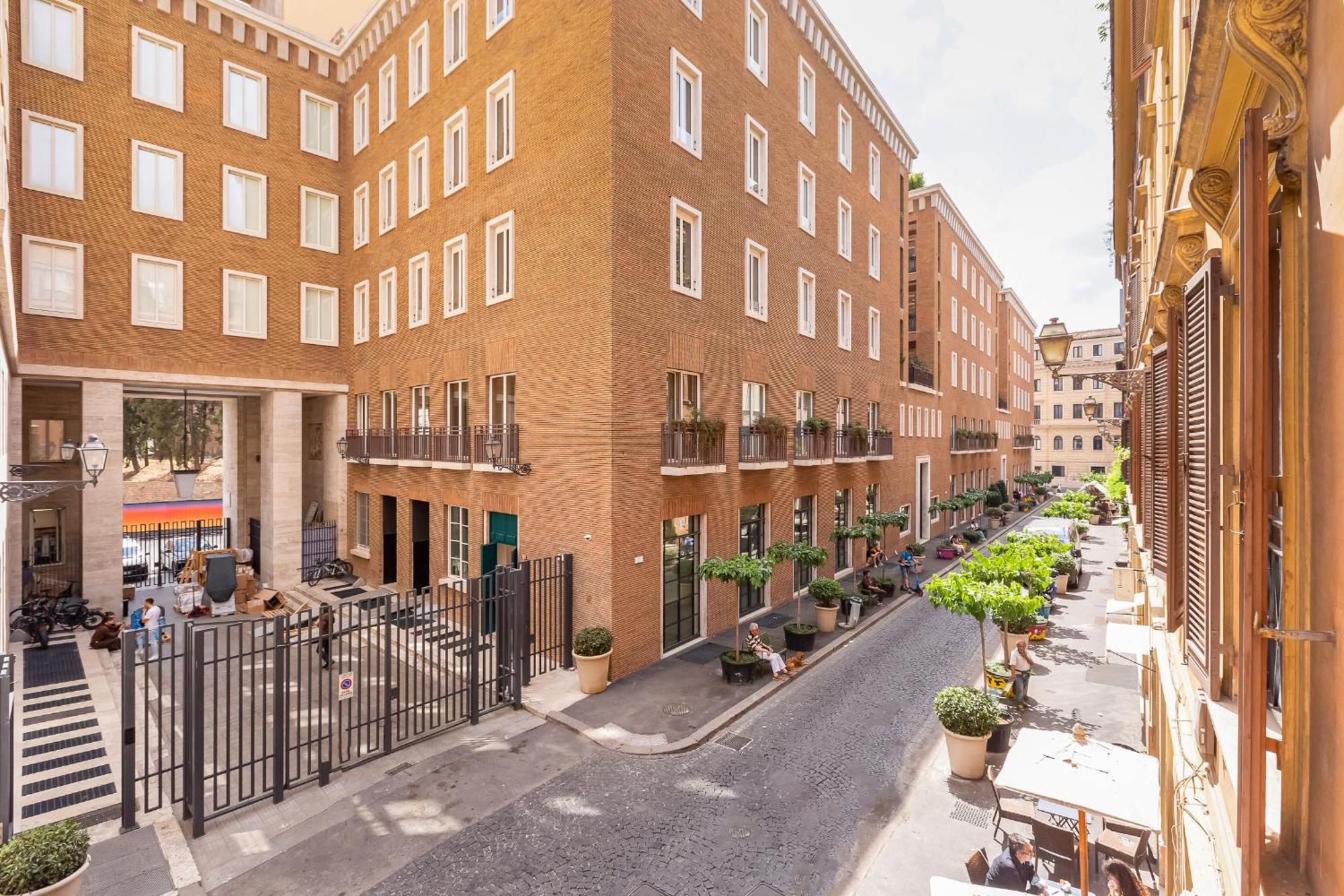 Vakantiehuis Next To Bvlgari - Romedreamhome Rome